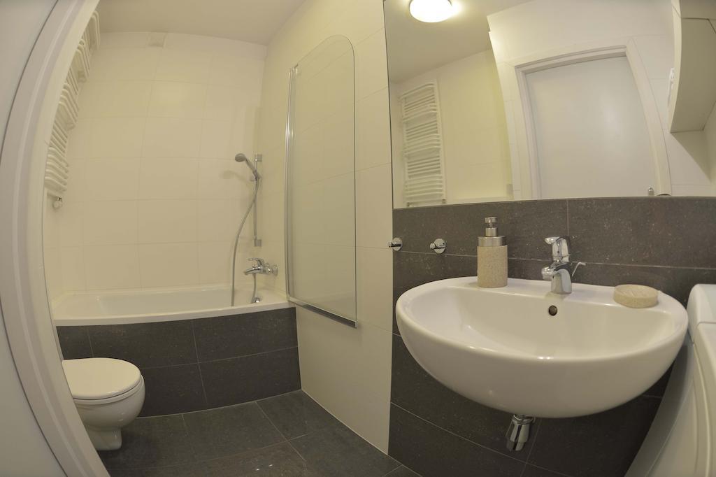 Apartamenty Karawela - Marina Primore Widok Na Morze Gdansk Oda fotoğraf